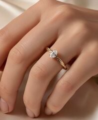 Ovansis 0.40 Ct Pırlanta Oval Tektaş Yüzük