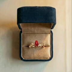 0.86 ct Pırlanta Yakut Taşlı ' Verona Ateşi ' Tasarım 14 Ayar Altın Yüzük