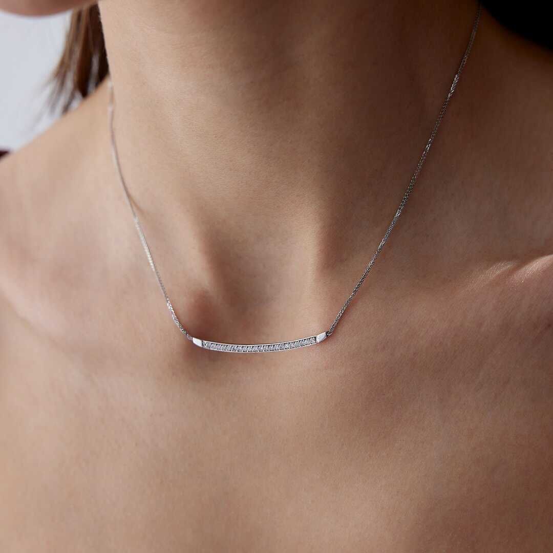 0.35 Ct Pırlanta Salıncak Kolye