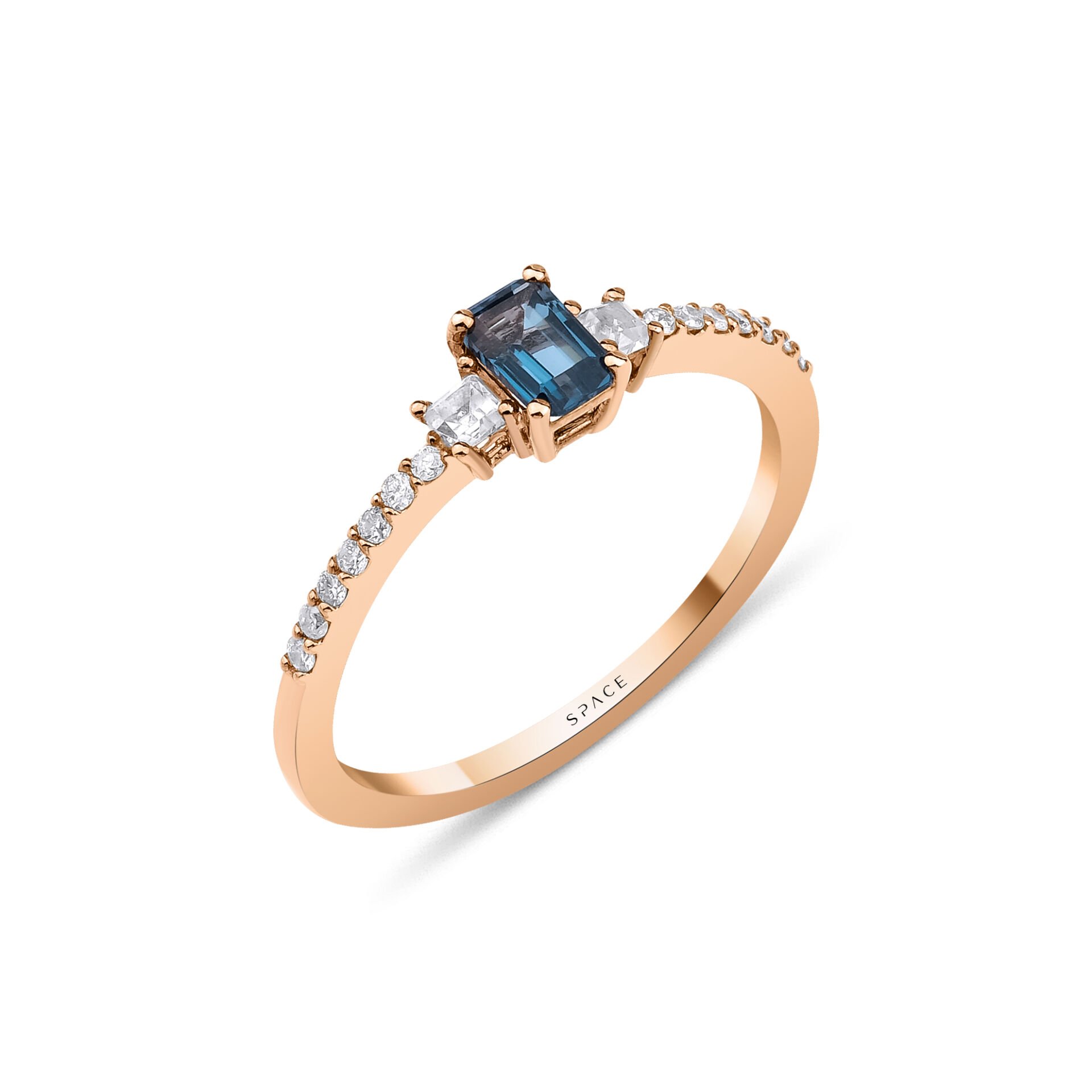 1.32 ct Q Blue Tektaş Pırlanta Yüzük