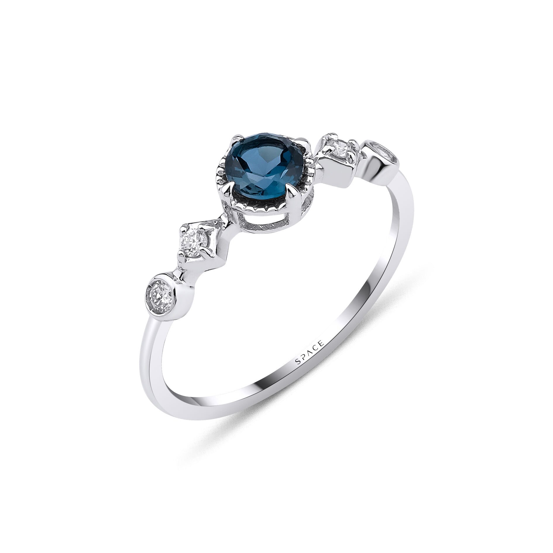 0.57 ct Cloud Tektaş Pırlanta Yüzük