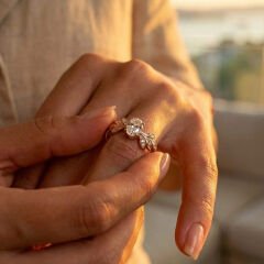 0.30 ct Oval Pırlanta Fiore Vintage Yüzük
