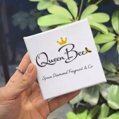 14 ayar Özel Tasarım Kokulu Queen Bee Pırlanta Kolye