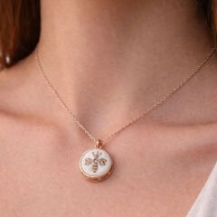 14 ayar Özel Tasarım Kokulu Queen Bee Pırlanta Kolye