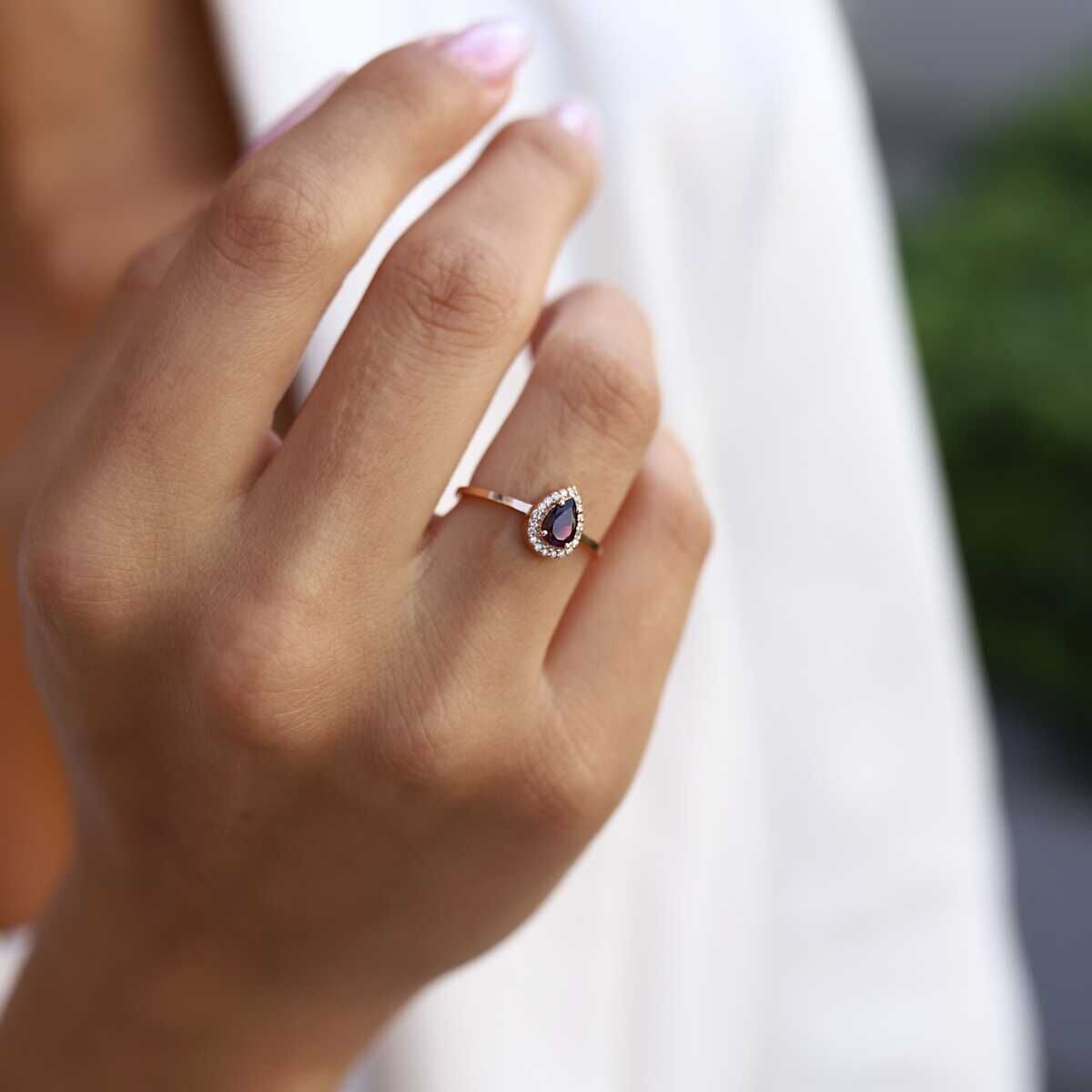 0.21 Ct Pırlanta Turmalin Yüzük